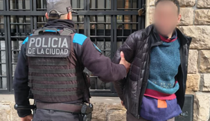 El hombre fue detenido en Colegiales.
