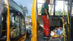 Dos colectivos chocaron en Saavedra. Dos colectivos chocaron en Saavedra.