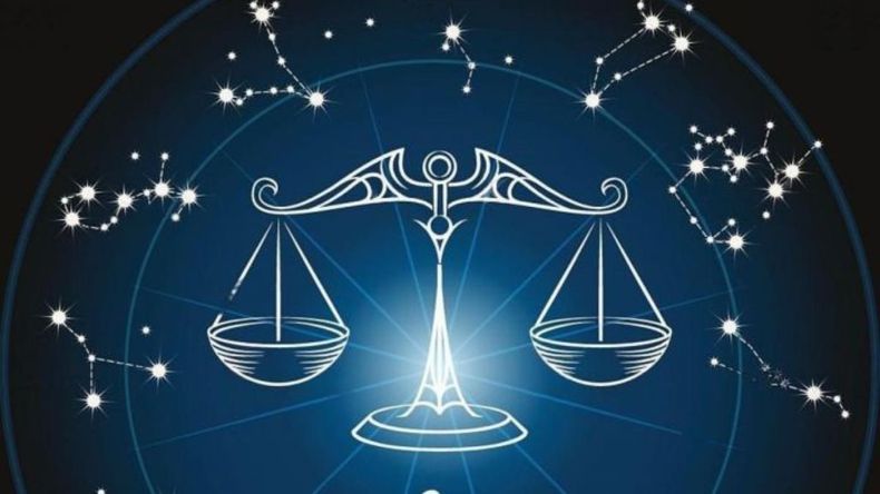  La verdadera magia de un beso radica en la conexión emocional y la química compartida entre dos personas, más allá de las influencias astrológicas.  