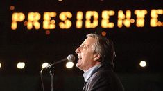 Néstor Kirchner resultó ganador en las elecciones presidenciales del 2003. Néstor Kirchner resultó ganador en las elecciones presidenciales del 2003.