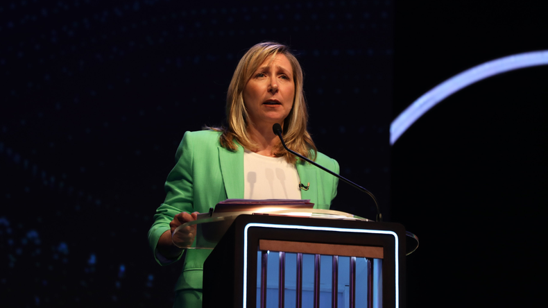 @debatesar @debatesar