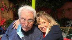 El reencuentro de Soledad Silveyra y Claudio García Satur a casi 50 años de Rolando Rivas, taxista El reencuentro de Soledad Silveyra y Claudio García Satur a casi 50 años de Rolando Rivas, taxista