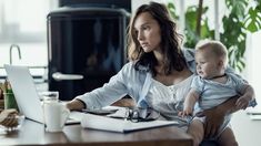 El Indec determinó que las mujeres hacen más trabajo productivo que los hombres, incluyendo el no pago. El Indec determinó que las mujeres hacen más trabajo productivo que los hombres, incluyendo el no pago.