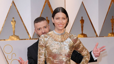 Justin Timberlake, en los Oscar 2017: desopilantes burlas mientras su novia Jessica Biel mostraba su impactante look Justin Timberlake, en los Oscar 2017: desopilantes burlas mientras su novia Jessica Biel mostraba su impactante look