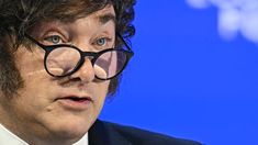 La confianza en el gobierno litertario cayó en abril por cuarto mes consecutivo. La confianza en el gobierno litertario cayó en abril por cuarto mes consecutivo.