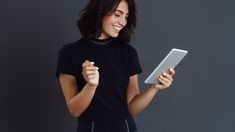 Varios grupos de beneficiarios podrán acceder a una tablet gratis cumpliendo un solo requisito. Varios grupos de beneficiarios podrán acceder a una tablet gratis cumpliendo un solo requisito.