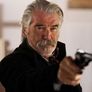 A sus 72 años, Brosnan demuestra que continúa apostando por desafíos actorales exigentes y personajes complejos. A sus 72 años, Brosnan demuestra que continúa apostando por desafíos actorales exigentes y personajes complejos.