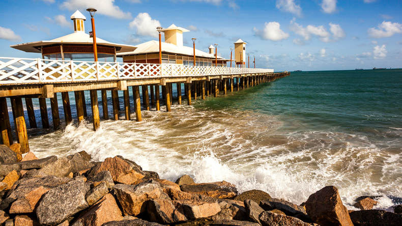 Ubicada en Ceará, al noreste de Brasil, esta ciudad ofrece actividades acuáticas, gastronomía y vida nocturna.