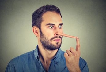 La Inteligencia Artificial revela cuáles son las películas que identifican a aquellas personas con características mentirosas.