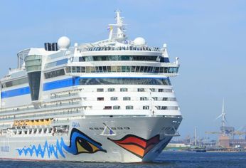 El MV Hondius llega a las Islas Canarias. El MV Hondius llega a las Islas Canarias.