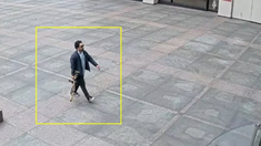 Shane Tamura irrumpió en el edificio de 345 Park Avenue con un rifle M4 y comenzó a disparar. Shane Tamura irrumpió en el edificio de 345 Park Avenue con un rifle M4 y comenzó a disparar.
