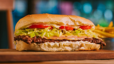 Estos sándwiches de lomito son una verdadera delicia. Estos sándwiches de lomito son una verdadera delicia.