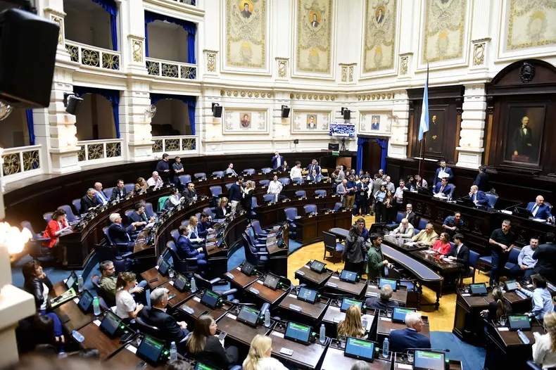 La Legislatura bonaerense suspendió las PASO.