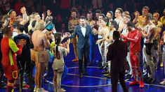 Cirque Du Soleil, Messi 10. Cirque Du Soleil, Messi 10.