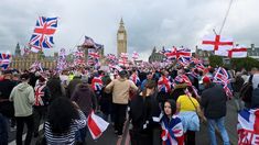 En lo que va de 2025, más de 28.000 migrantes cruzaon el Canal de la Mancha. En lo que va de 2025, más de 28.000 migrantes cruzaon el Canal de la Mancha.