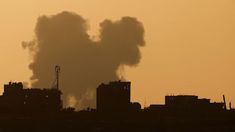 Un ataque israelí cerca de una mezquita en Gaza dejó al menos 17 muertos. Un ataque israelí cerca de una mezquita en Gaza dejó al menos 17 muertos.