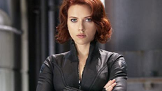 Johansson es una de las pocas Vengadores originales cuyo regreso al UCM no está confirmado tras Endgame. En el último filme sobre el grupo de superhéroes, Natasha se sacrifica lanzándose al vacío en Vormir para que los demás puedan hacerse con la Gema del Alma y así traer a todo el mundo de vuelta tras el chasquido de Thanos. Johansson es una de las pocas Vengadores originales cuyo regreso al UCM no está confirmado tras Endgame. En el último filme sobre el grupo de superhéroes, Natasha se sacrifica lanzándose al vacío en Vormir para que los demás puedan hacerse con la Gema del Alma y así traer a todo el mundo de vuelta tras el chasquido de Thanos.
