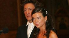 Mercedes Funes tuvo casada con Nico Vázquez. Mercedes Funes tuvo casada con Nico Vázquez.