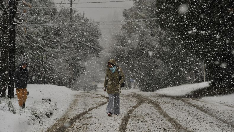 Bariloche tuvo su primera nevada de invierno.