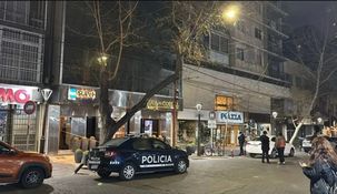 El hotel en el que se alojaba la mujer que murió tras caer desde la habitación 502, en Mendoza.