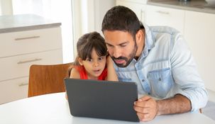 Los titulares de AUH tendrán un cambio de requisito en marzo. Los titulares de AUH tendrán un cambio de requisito en marzo.