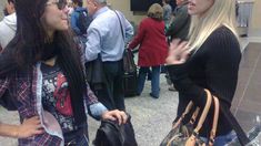 Después de decirse cornuda y adicta, Mónica Farro y Andrea Rincón se amigaron Después de decirse cornuda y adicta, Mónica Farro y Andrea Rincón se amigaron