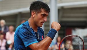 Román Burruchaga es hijo del campeón del mundo Jorge Burruchaga. Román Burruchaga es hijo del campeón del mundo Jorge Burruchaga.