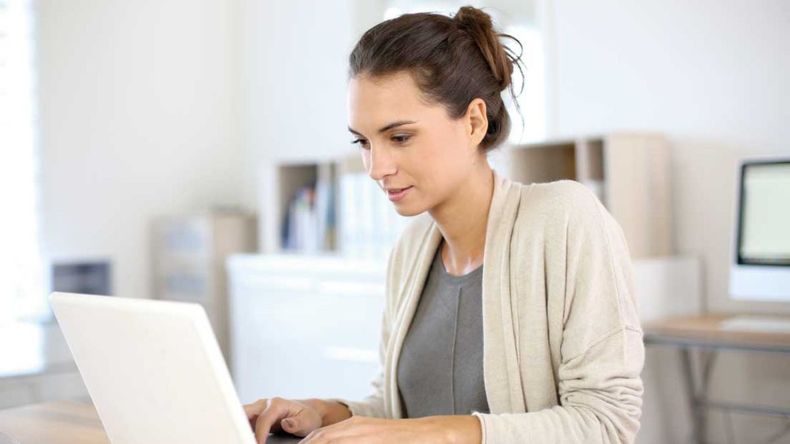 Para acceder a este servicio, solo necesitan ingresar al sitio web de ANSES utilizando su número de CUIL y clave de la Seguridad Social. Para acceder a este servicio, solo necesitan ingresar al sitio web de ANSES utilizando su número de CUIL y clave de la Seguridad Social.