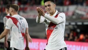 Pablo Solari marcó dos tantos en la goleada de River.