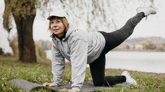 Los mejores 4 ejercicios para tonificar glúteos en casa: son muy sencillos. Los mejores 4 ejercicios para tonificar glúteos en casa: son muy sencillos.