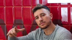 Martín Salwe, denunciado por acoso sexual. Martín Salwe, denunciado por acoso sexual.