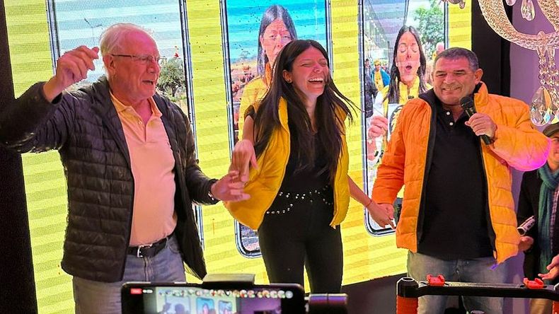 Alfredo Olmedo celebr&oacute; el amplio triunfo de La Libertad Avanza en Salta.