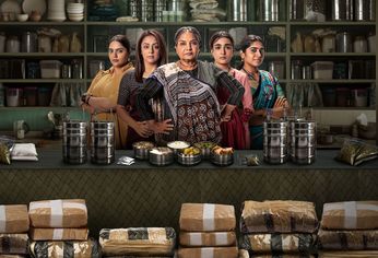 Llegó a la gran N roja, El cártel de las amas de casa, una producción india de este año que se lanzó rápidamente. Cargada de drama, thriller y crimen, tiene condimentos cinematográficos super atrapantes que hacen que sea un entretenimiento garantizado.