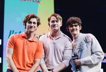 C5N | Kit Connor y Joe Locke en el escenario de la Comic-Con de Brasil