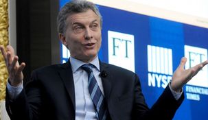 El expresidente no dio indicios sobre su candidatura.