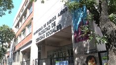 El alumno fue trasladado al Hospital Ramos Mejía para una evaluación psiquiátrica. El alumno fue trasladado al Hospital Ramos Mejía para una evaluación psiquiátrica.