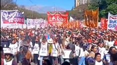 Las mujeres y diversidades contarán sobre las violencias y dificultades que atraviesan en el gobierno de Milei. Las mujeres y diversidades contarán sobre las violencias y dificultades que atraviesan en el gobierno de Milei.