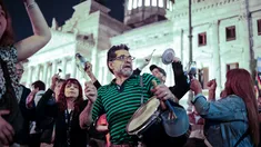 Organizaciones de argentinos en Europa llamaron a movilizarse en solidaridad con el país.