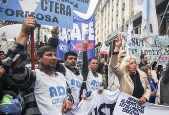 Habrá un paro nacional docente tras el femicidio de la maestra rural, Nanci Godoy.&nbsp;