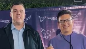El Gordo Dan junto al concejal libertario, Pablo López.&nbsp;
