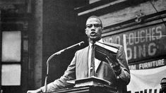 Malcom X fue asesinado cuando tenía 39 años. Malcom X fue asesinado cuando tenía 39 años.