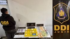 tenia arresto domiciliario con tobillera electronica: encontraron cuatro armas y droga enterradas en su casa tenia arresto domiciliario con tobillera electronica: encontraron cuatro armas y droga enterradas en su casa