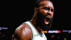 Brown fue el MVP de las finales de la NBA y es una estrella de los Boston Celtics. Brown fue el MVP de las finales de la NBA y es una estrella de los Boston Celtics.