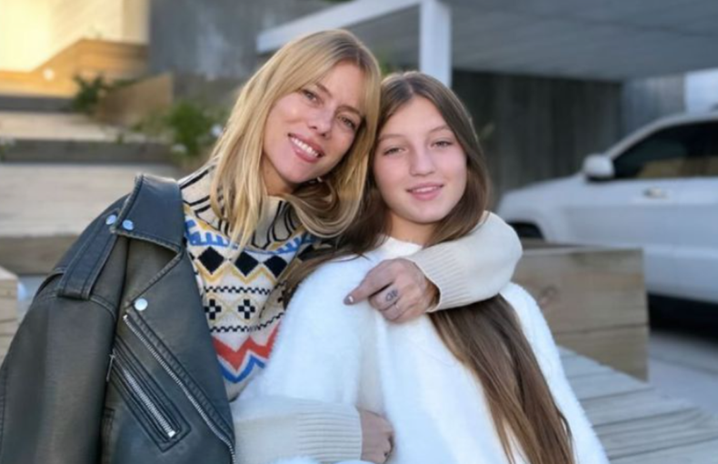 Los complementos pueden transformar un peinado fácil en una propuesta de moda.