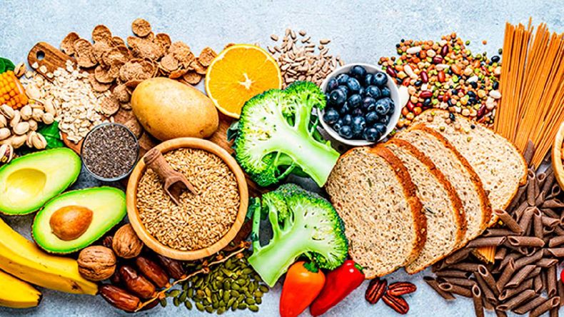 Qué es y cuáles son los beneficios de la alimentación intuitiva según la inteligencia artificial.