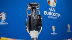 Se definieron los partidos de octavos de final de la Eurocopa. Se definieron los partidos de octavos de final de la Eurocopa.