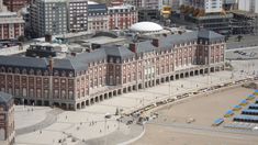 Mar del Plata recibió 1,7% menos de turistas en enero que el año pasado. Mar del Plata recibió 1,7% menos de turistas en enero que el año pasado.