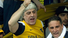 El líder, duro contra los hinchas. El líder, duro contra los hinchas.