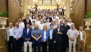 Kicillof se reunió con los intendentes electos de la provincia