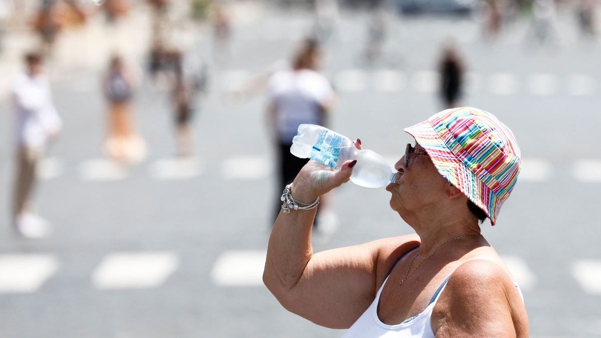Ola de calor récord en Europa: al menos 11 muertos y hay alerta en varios países